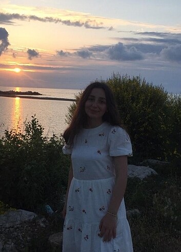 Kadın elbise