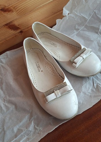 Kız Çocuk Beyaz Babet - Görsel 2