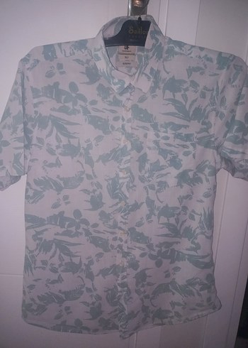 Beyaz Desenli Kısa Kollu Erkek Gömlek - Görsel 3