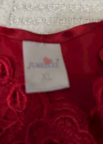 Kırmızı İşlemeli Saten Kadın Pijama Takımı - Görsel 3