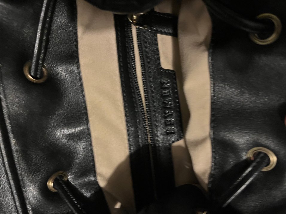 Siyah Deri Kadın Sırt Çantası - Görsel 3