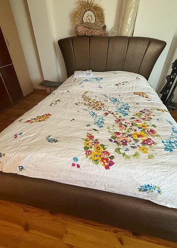Baza başlık yatak takımı