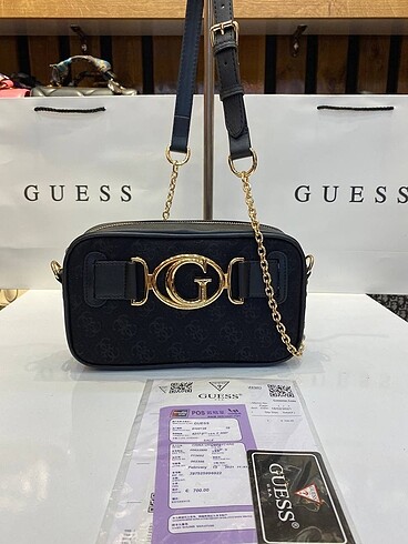  Beden siyah Renk Guess Çanta New Model 25x15 cm
