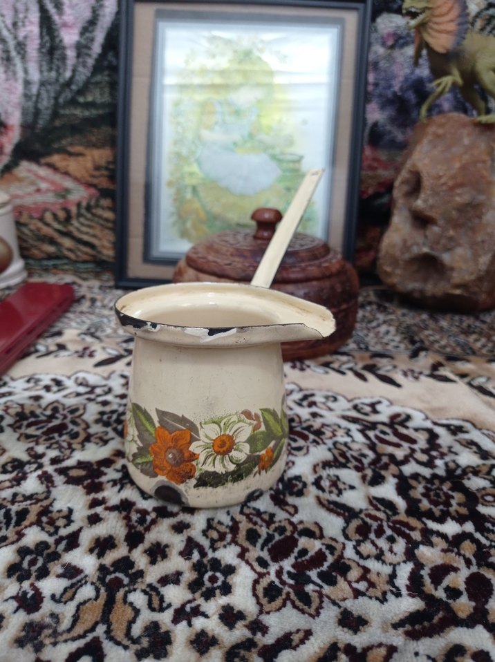 Çiçek desenli beyaz emaye cezve - Görsel 2