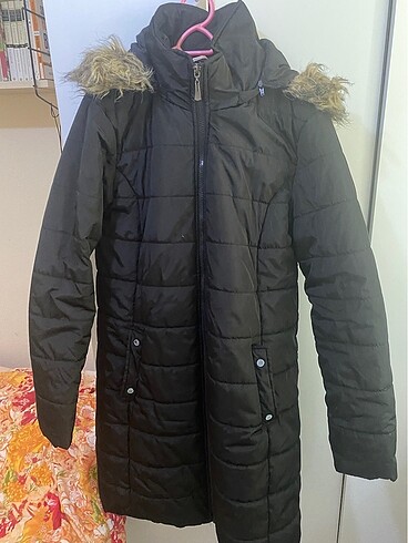 xl Beden siyah Renk Lc waikiki mont