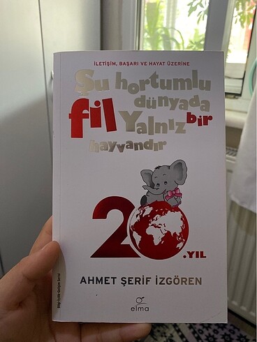 Şu hortumlu dünyada fil yalnız bir hayvandır