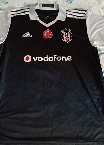 Beşiktaş forması 