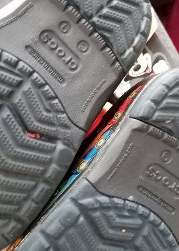 25 Beden çeşitli Renk Çocuklar için Renkli Mickey Mouse Temalı Terlik