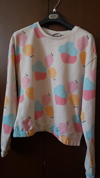 Sweatshirt 