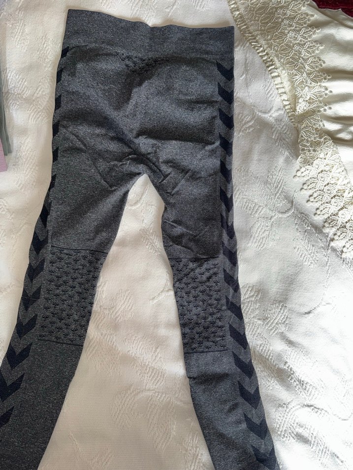 Gri Hummel Kadın Spor Tayt - Görsel 3