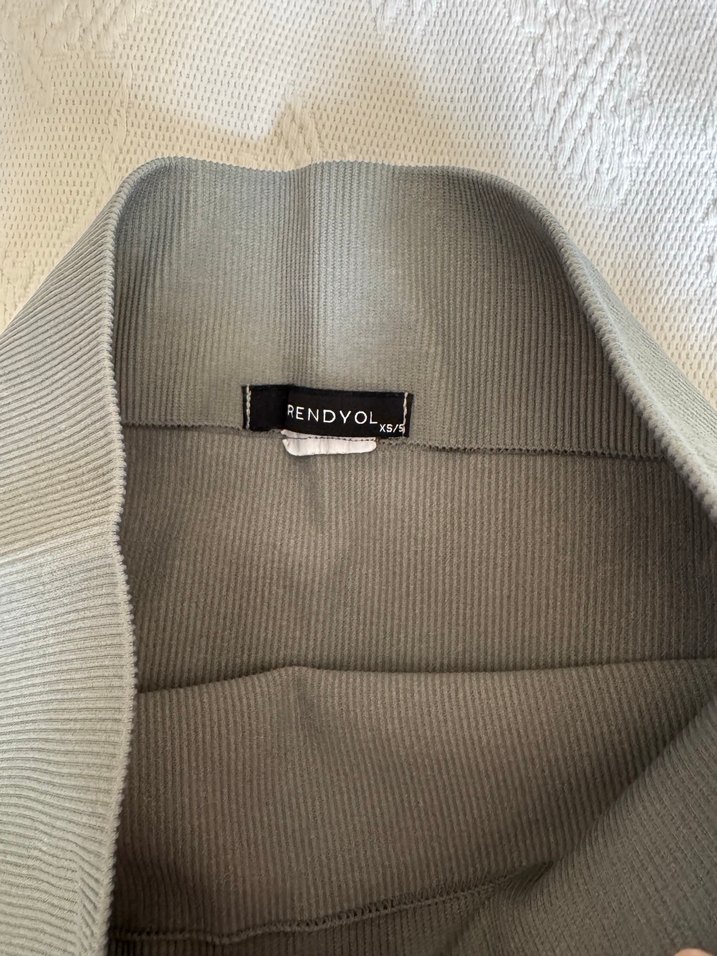 Gri Kadın Spor Tayt - Görsel 4