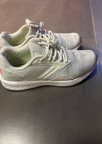 Gri Bağcıklı Kadın Spor Ayakkabısı - Görsel 4