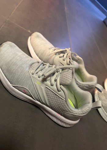 Gri Bağcıklı Kadın Spor Ayakkabısı - Görsel 5