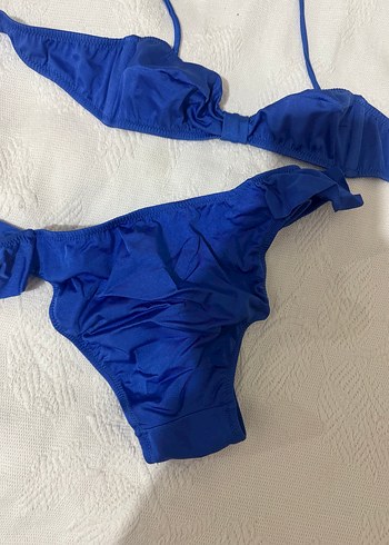 Koyu Mavi Fırfırlı İpli Bikini - Görsel 2
