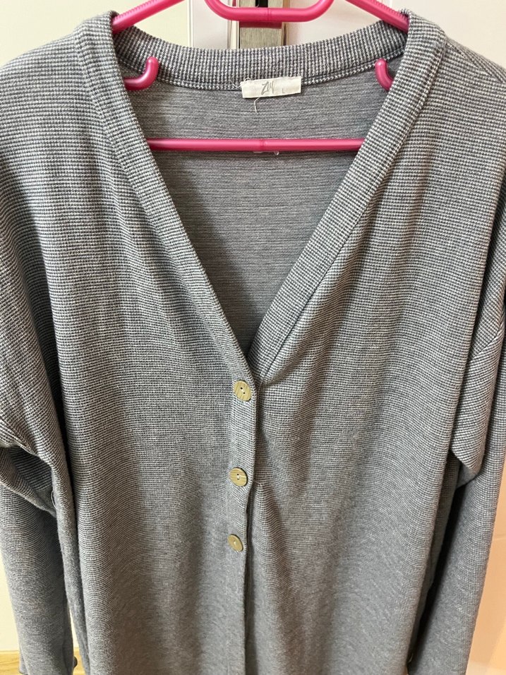 Gri Renk Kadın Hırka - Görsel 4