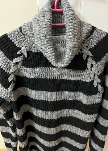 Gri Siyah Çizgili Boğazlı Kadın Kazak - Görsel 2