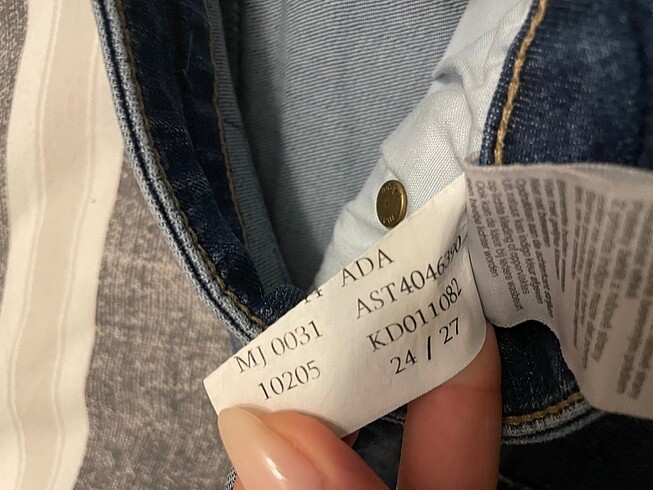 27 Beden mavi Renk Mavi Boyfriend Jean