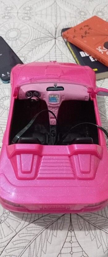  Barbie araba