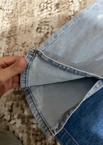 Kadın Mavi Rahat Kesim Midi Kot Pantolon - Görsel 3