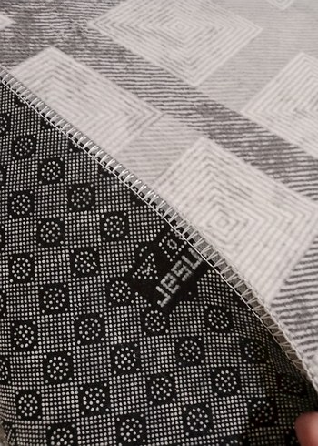 Modern Klasik Gri Kareli Halı - Görsel 3