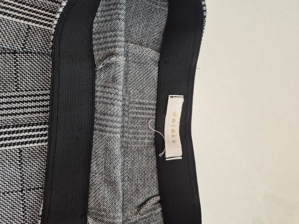 Gri Ekose Desenli Pilili Mini  Etek - Görsel 2