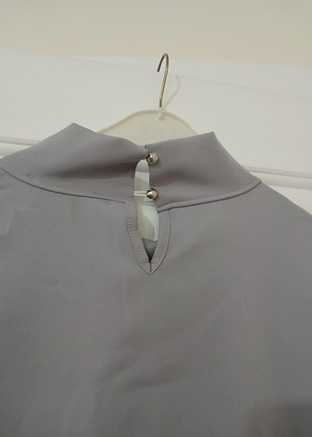 Gri Salaş Yüksek Yakalı Hamile Bluzu - Görsel 6