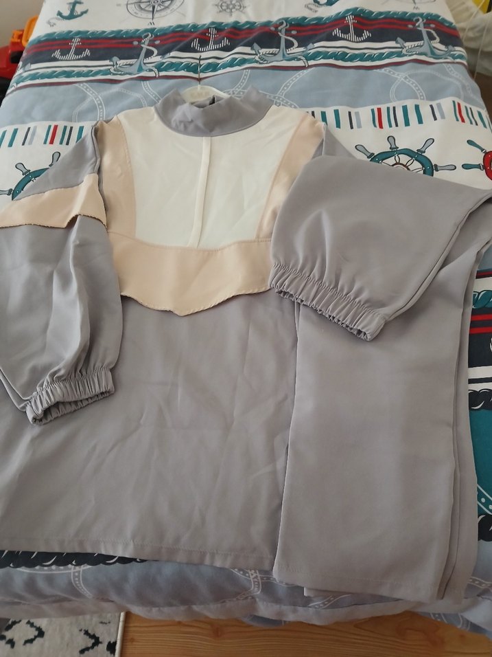 Gri Salaş Yüksek Yakalı Hamile Bluzu - Görsel 3