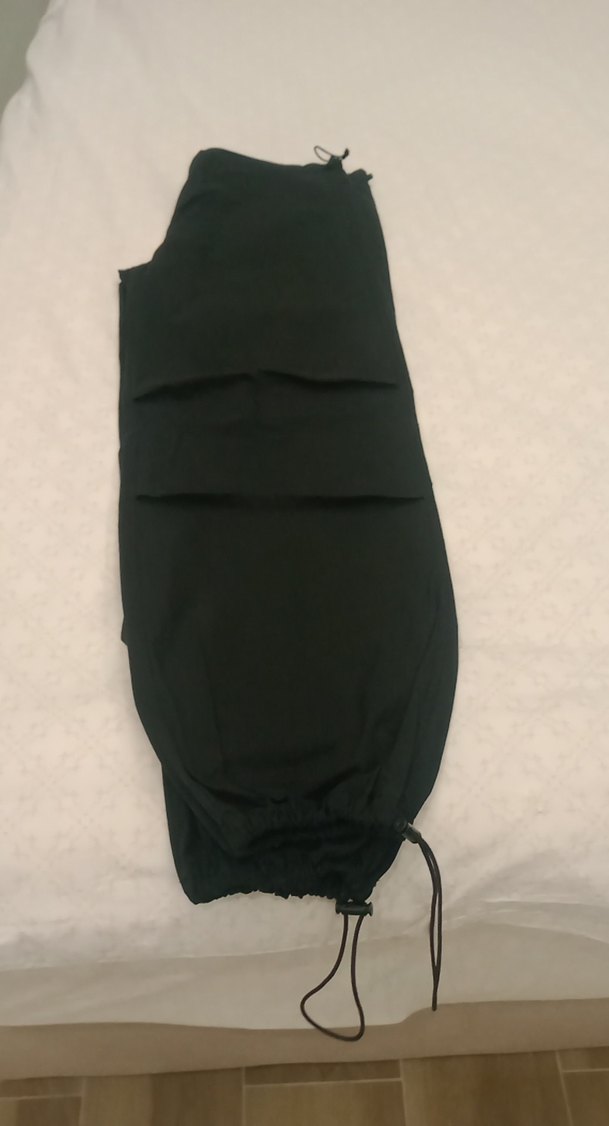 Kadın Siyah Paraşüt Kumaş Pantolon - Görsel 3