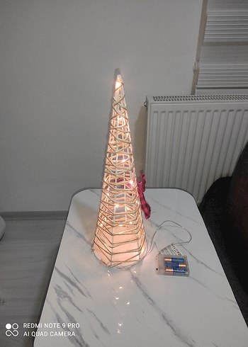 Işıklı Altın Dekoratif Konik Süs - Görsel 3