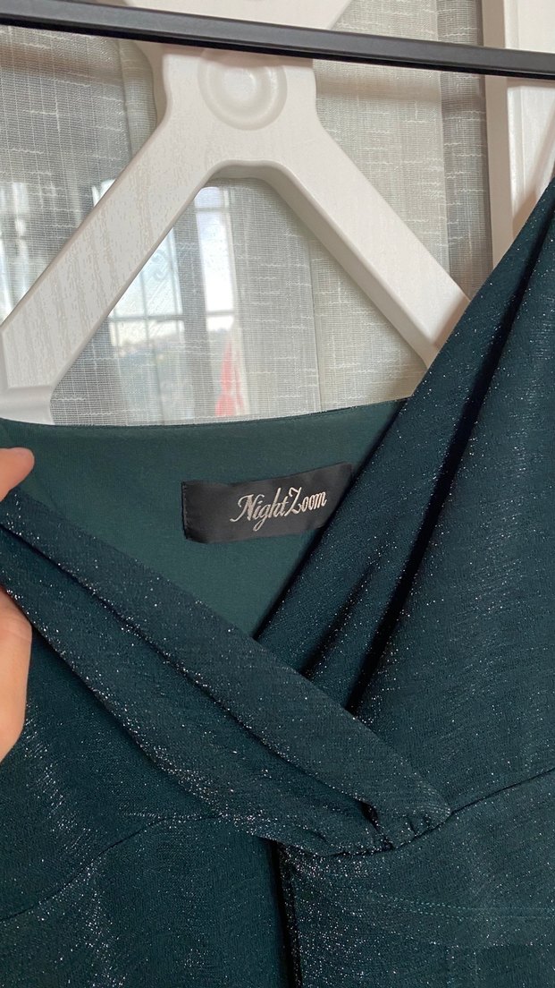 Siyah İnce Askılı Midi Elbise - Görsel 4