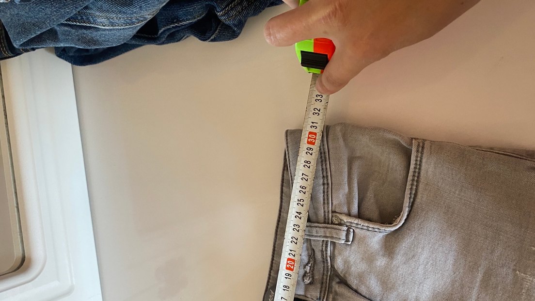 Gri Kadın Denim Normal Boy Dar Kesim Jean - Görsel 4