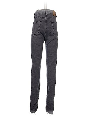 34 Beden Bershka Jean / Kot %70 İndirimli.