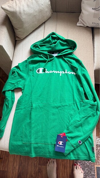 Champion sweatshirt