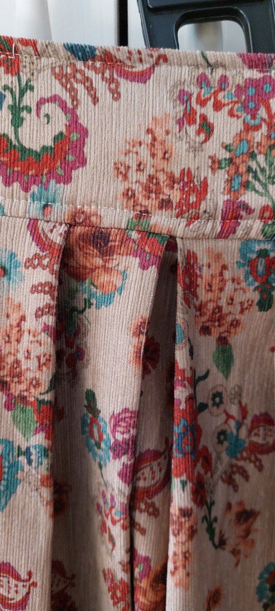 Bej vizonÇiçekli Etek 40 42 44 bedenlere olur - Görsel 2