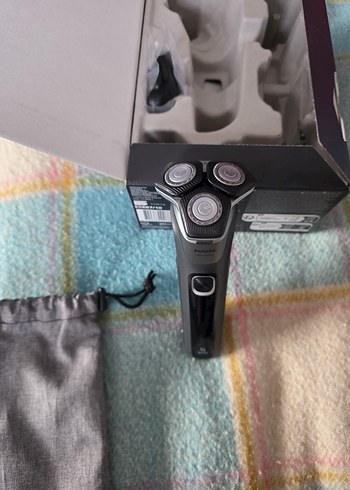 Philips 5000 Serisi Gri Tıraş Makinesi - Görsel 3