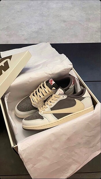Nike Travis Scott Bej