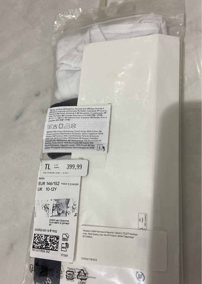 H&M 4?lü kız külot 10-12 yaş için (yeni ve etiketli). Başka bede - Görsel 2