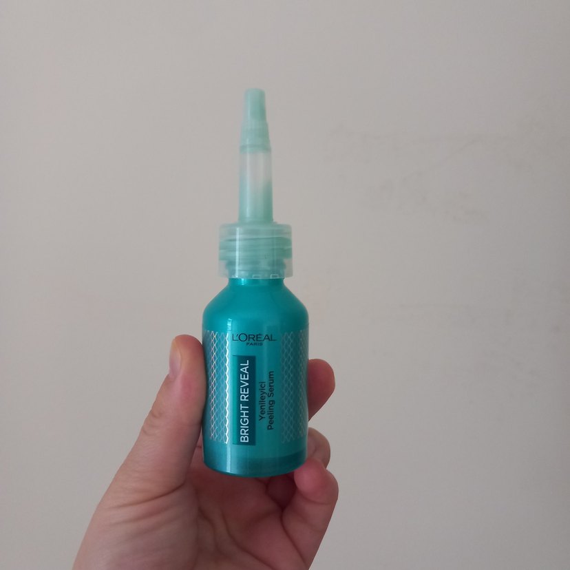 L'Oréal Bright Reveal Yenileyici Peeling Serumu - Görsel 2