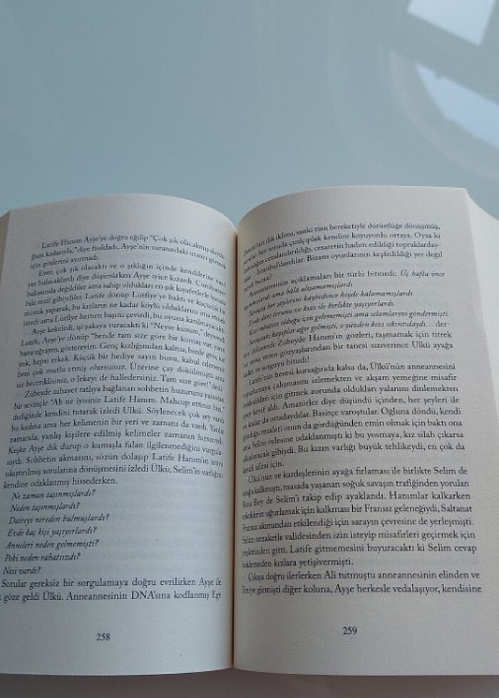 Akilah Azra Kohen Gör Beni - Görsel 2