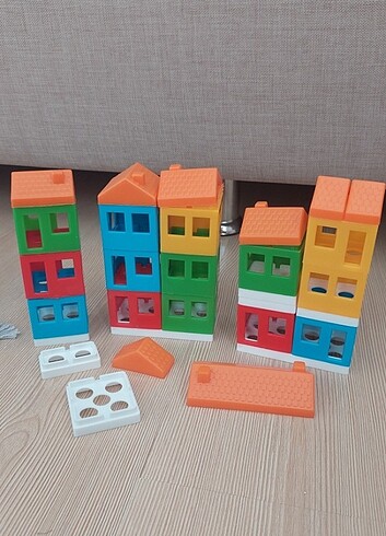 Fisher Price Pilsan Mini kent 30 parça