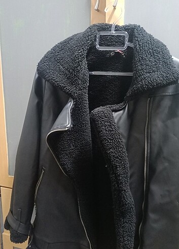 WOOLNCLYDE Siyah kadın içi kürklü oversize uzun suni deri biker 