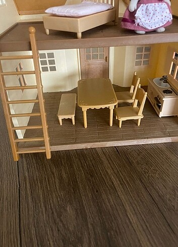 Barbie Sylvanian families başlangıç evi