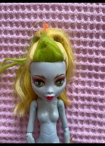  Beden Monster high lagoonafire