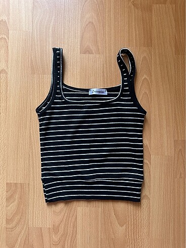 Siyah beyaz crop