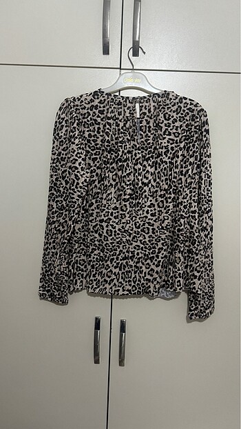 H&M Leopar Bluz