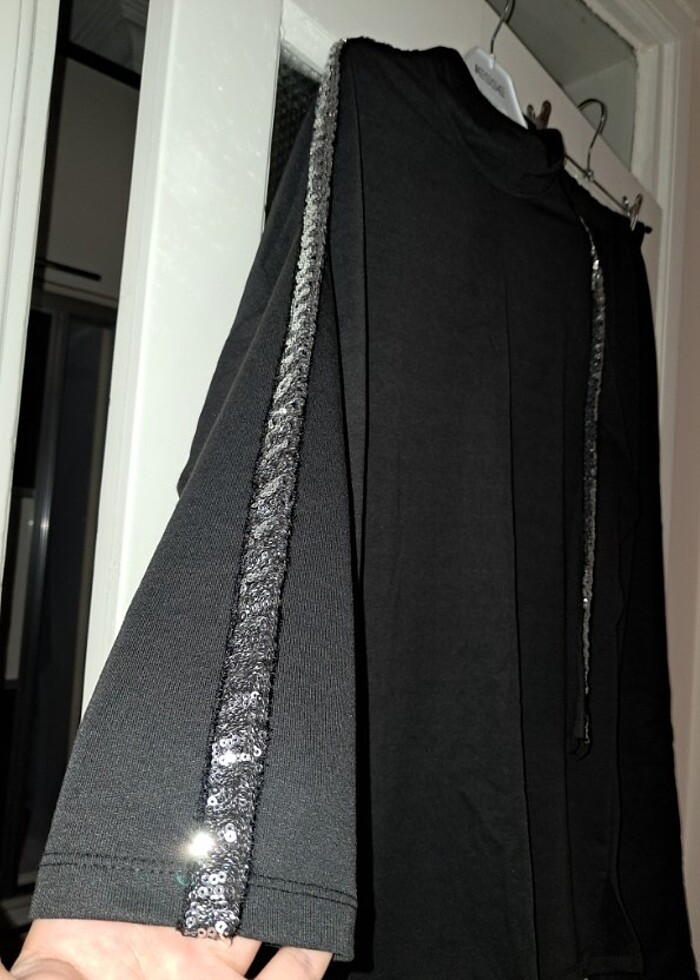 Kolları şeritli takım - Görsel 5