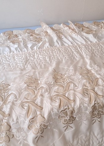 İşlemeli Parlak krem Çift Kişilik Yatak Örtüsü - Görsel 7