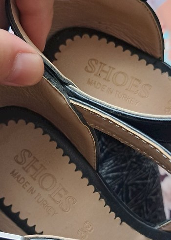 Siyah Desenli Tokalı kalın Topuklu Kadın Sandalet - Görsel 8