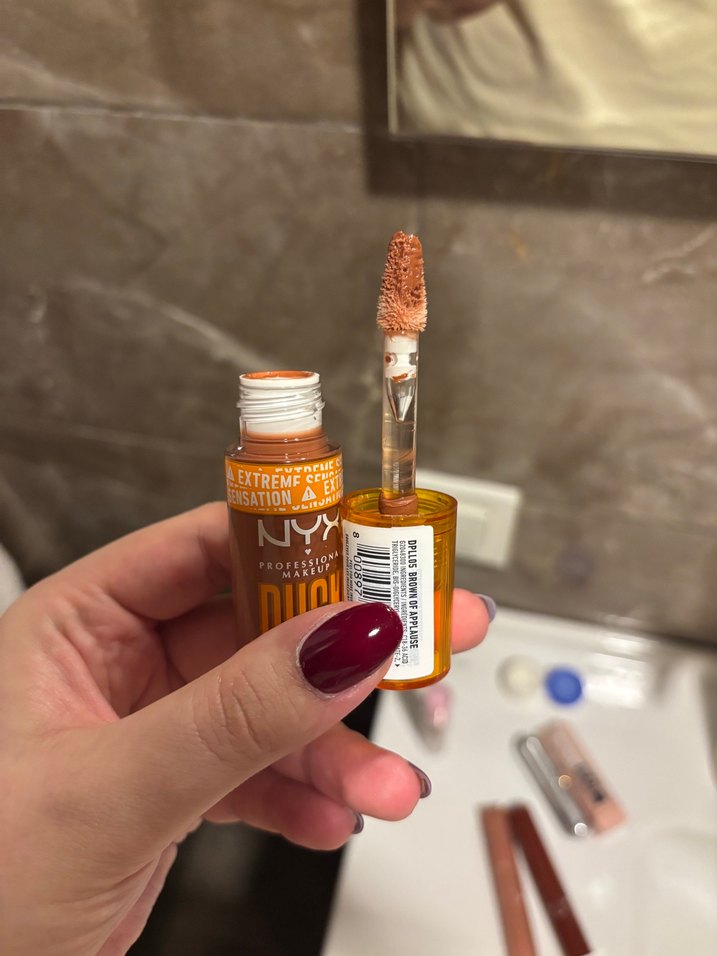 NYX Duck Plump Dudak Parlatıcısı - Görsel 4