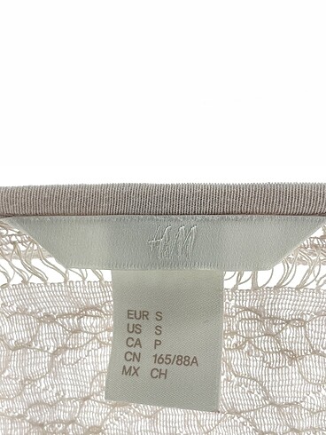 s Beden çeşitli Renk H&M Bluz %70 İndirimli.